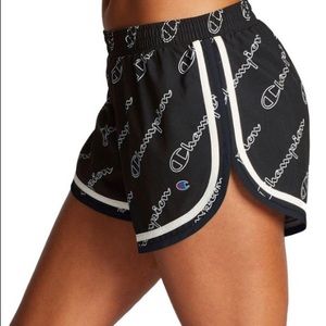 Champion running short size XL